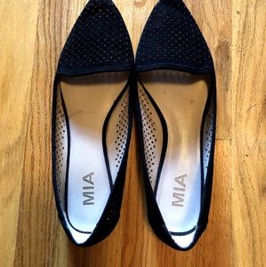 Super Comfy and Stylish Flats by MIA